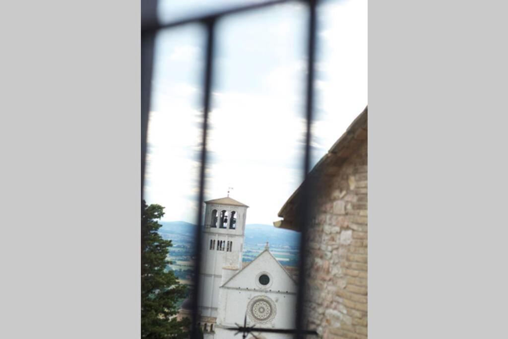 Ferienwohnung Francesco House Family Assisi Exterior foto